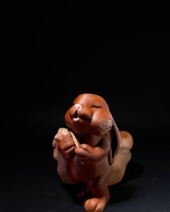 Easter Bunny Pulling The Bag 4 400x300