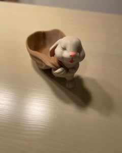 Easter Bunny Pulling The Bag 1 400x300