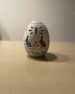 Easter Carved Egg 1 400x300