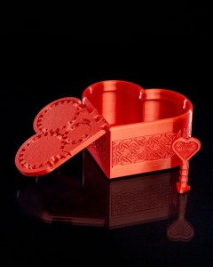 Geared Heart Gift Box 400x300